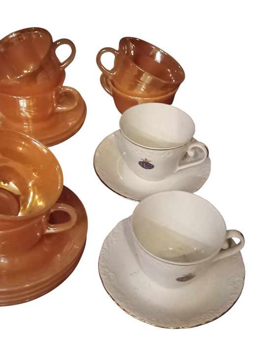 Conjunto de chávenas antigas casca de cebola