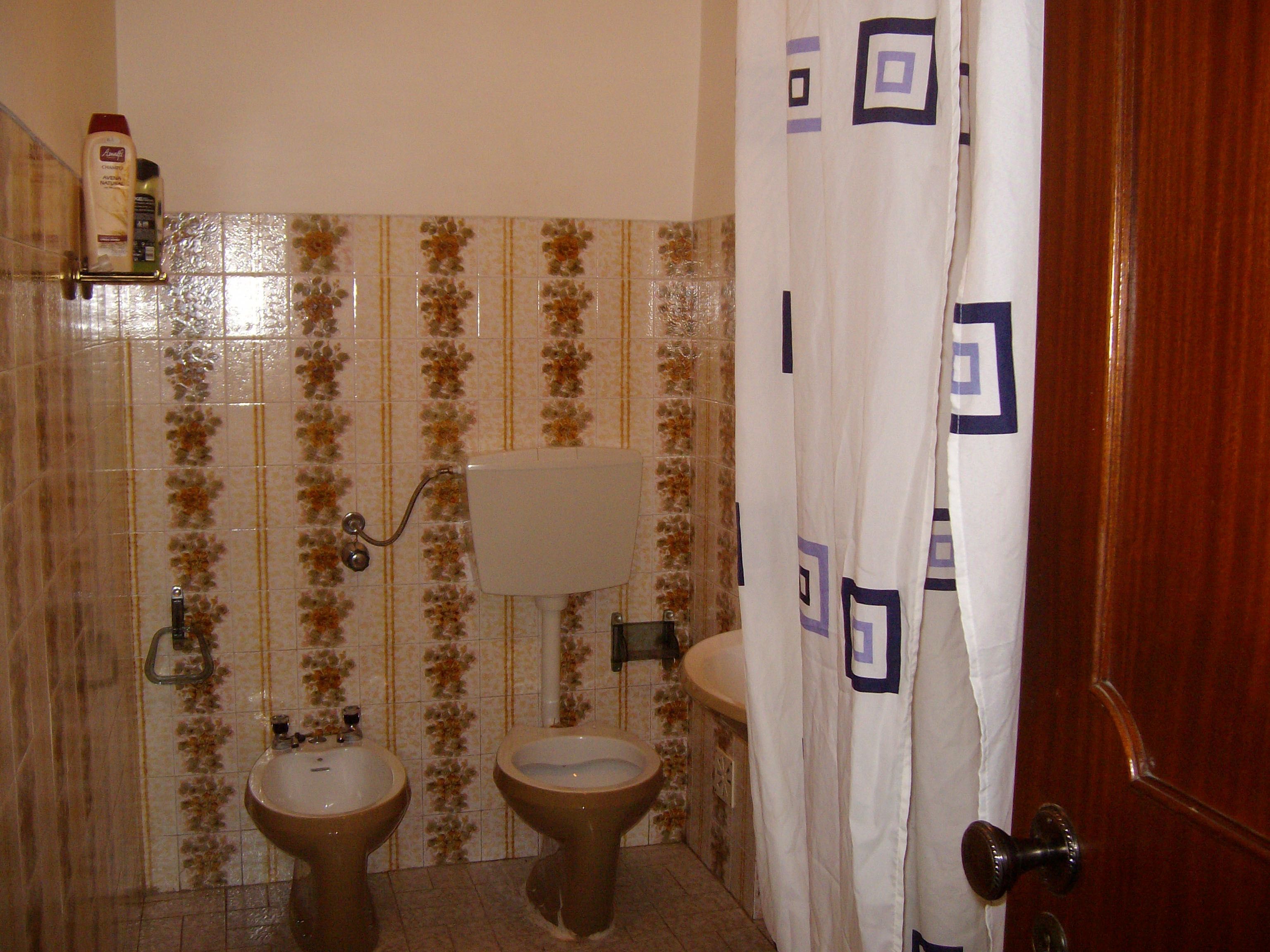 Quarto para arrendar em Castelo Branco