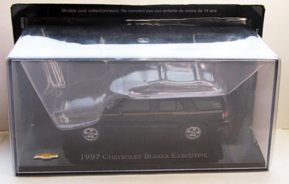 Модели Vectra, Vitara, Chevrolet, Maserati, Mazda CX-5  1:43