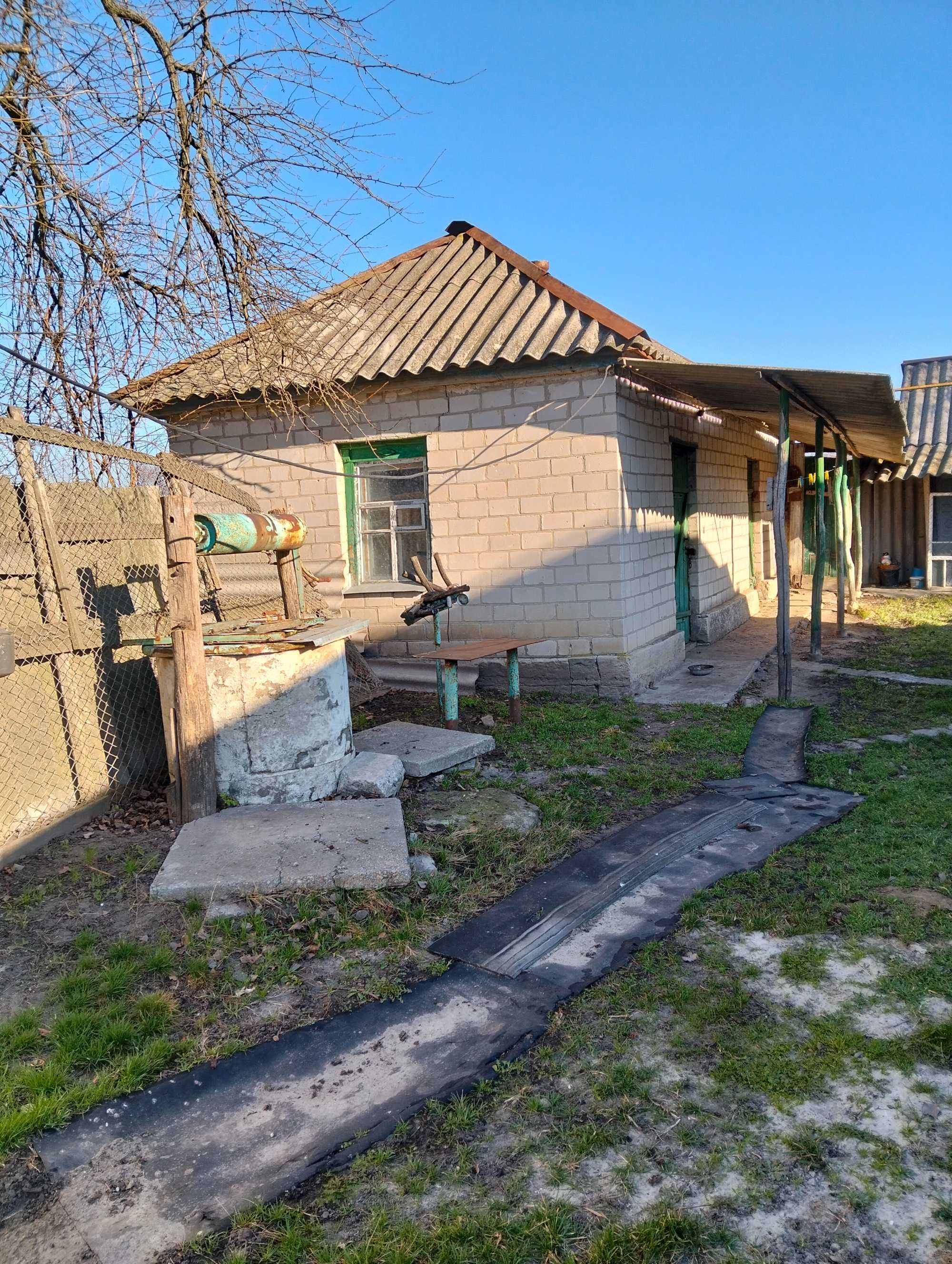 Продам будинок с.Бабайківка ,Царичанський  р-н, Дніпропетров обл. ТОРГ