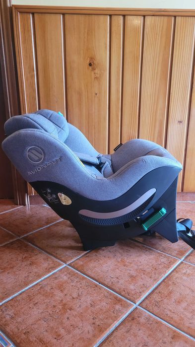 Cadeira Auto Avionaut Sky Q BASIC 2.0 i-Size R129 - COMO NOVO