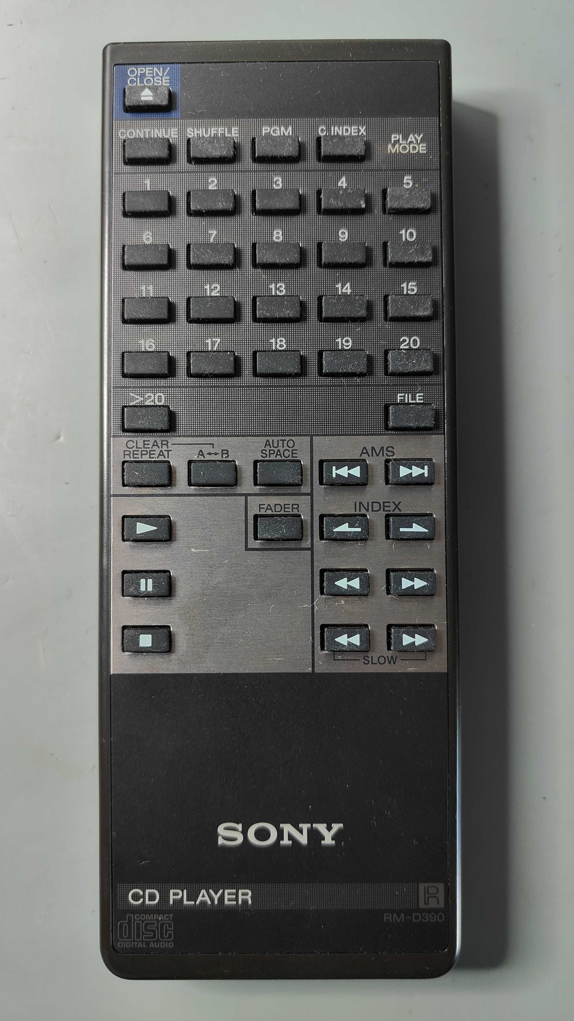 Comando Remoto Leitor de CD Sony - RM-D390 - Muito Bom Estado