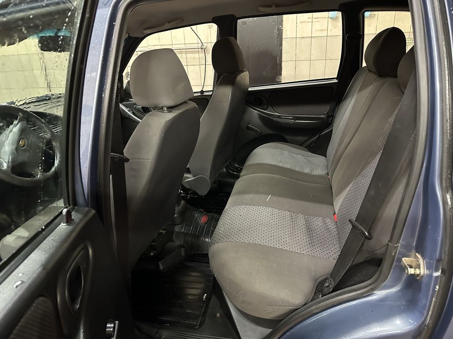 Шевроле нива 4Х4  2008 рік