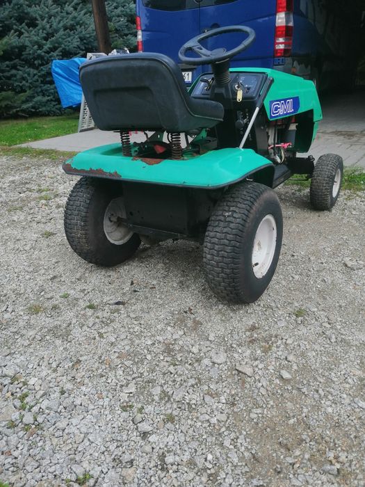 Kosiarka traktorek MTD