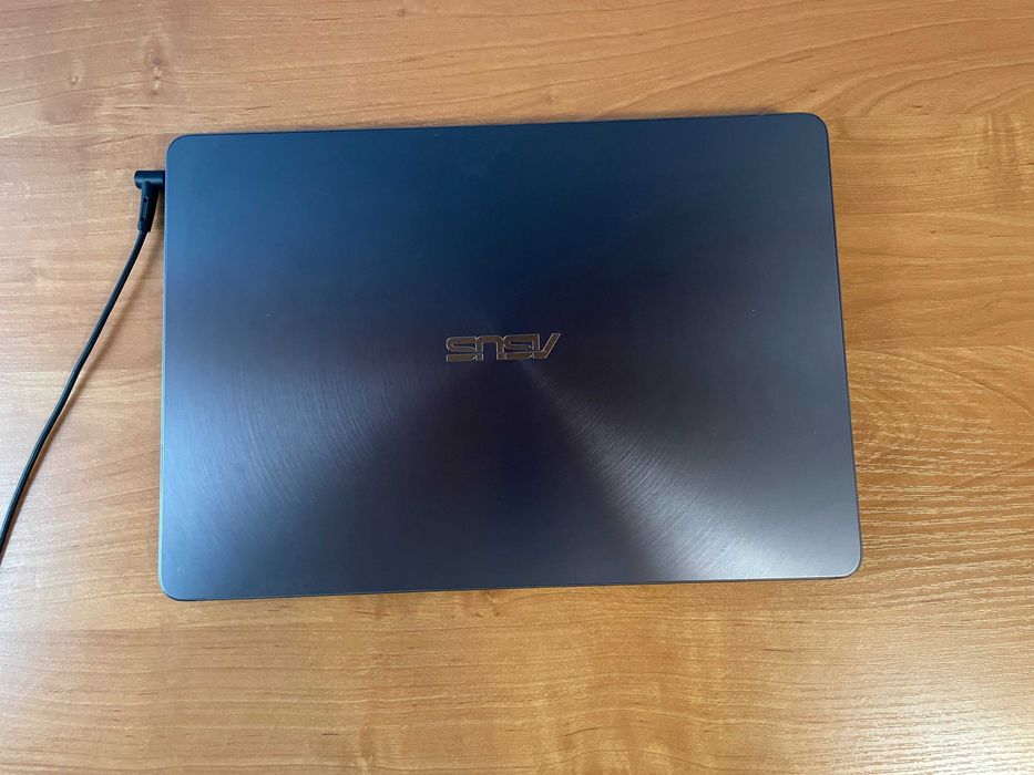 Laptop / notebook ASUS ZenBook UX430U i5-8250U WINDOWS 11 PRO