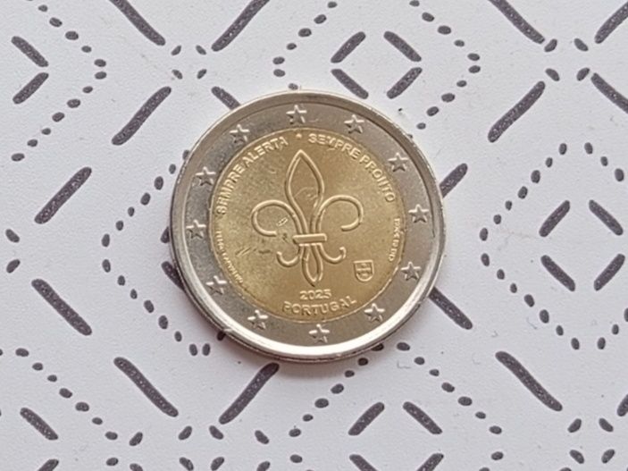 Conjunto de moedas comemorativas 2€ e 5€
