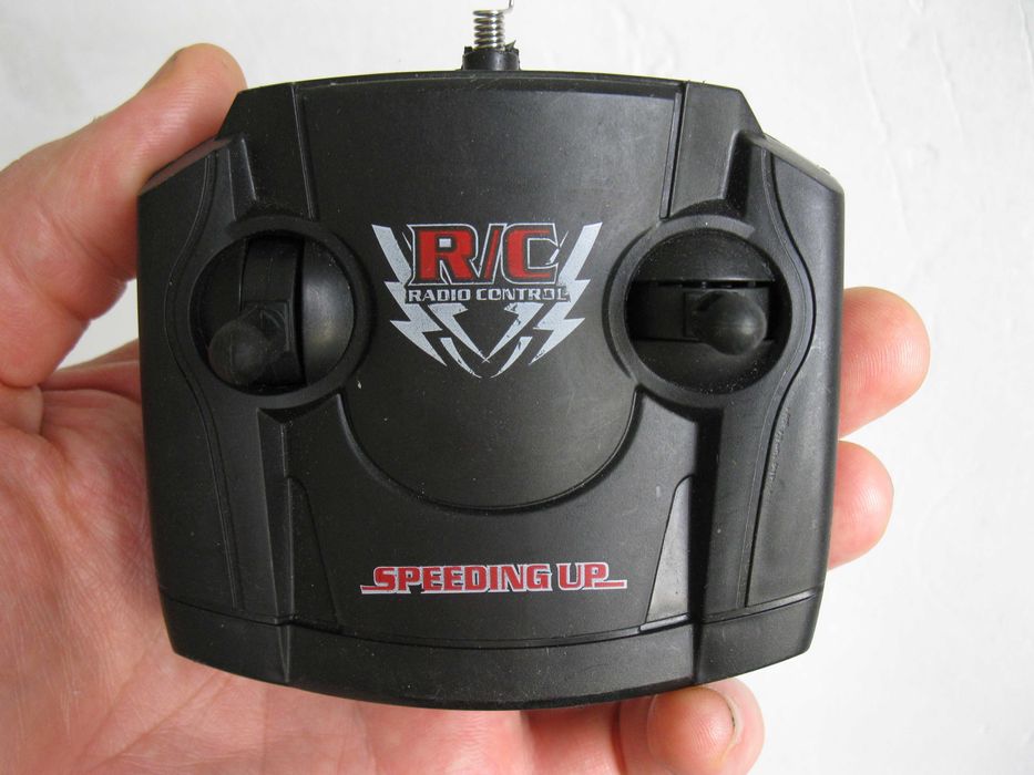 Пульт дистанционного управления для игрушек. 27 МГц. 27 MHz