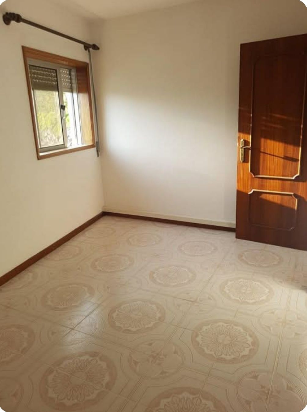 Casa individual para arrendamento em Tagilde, Vizela