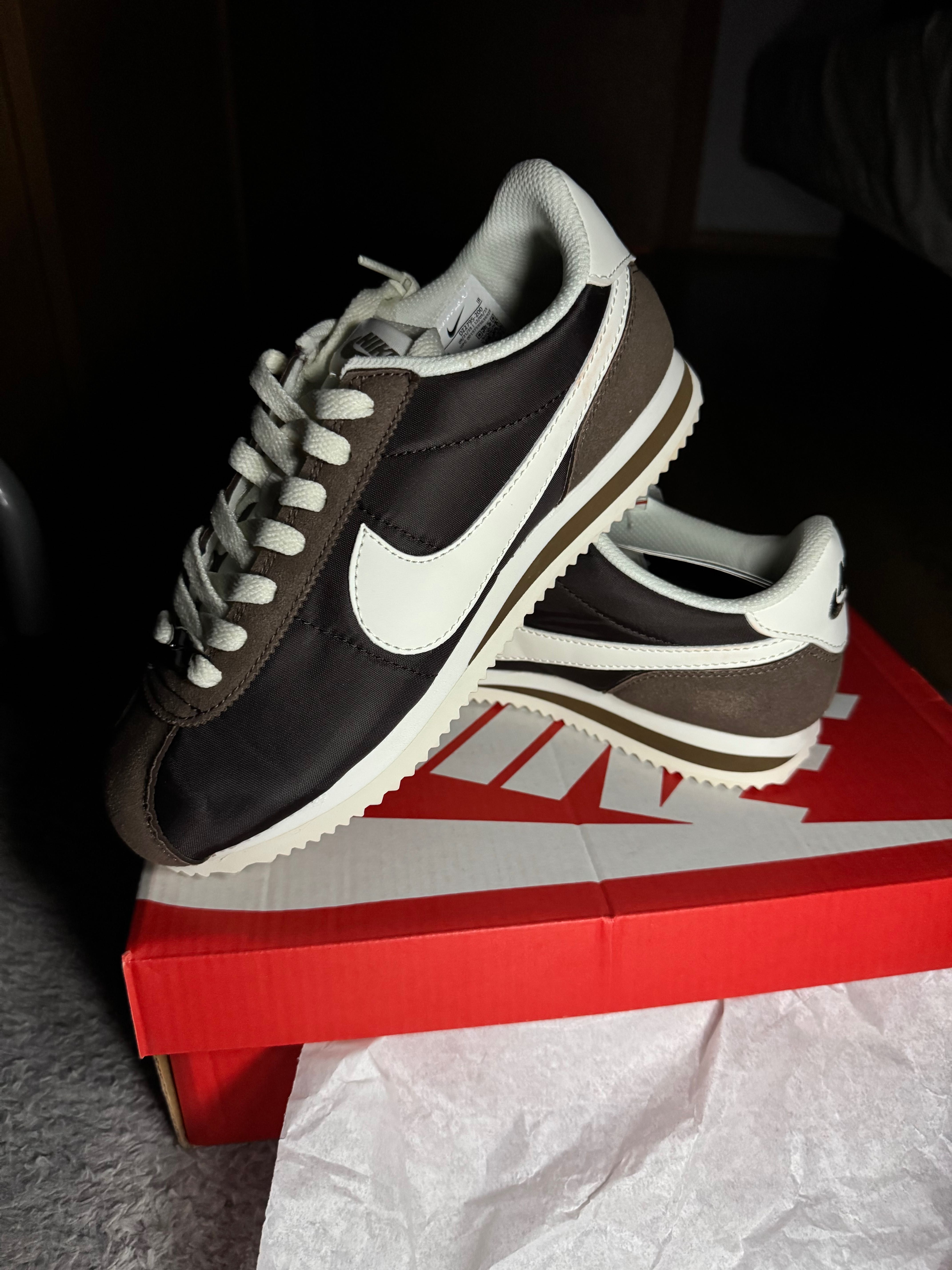 Nike Cortez brązowy