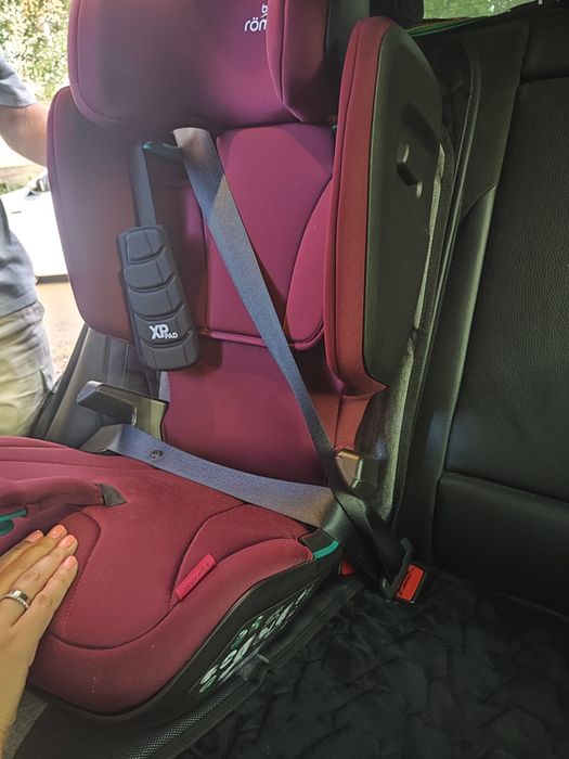 Автокрісло Britax Römer KIDFIX i-SIZE