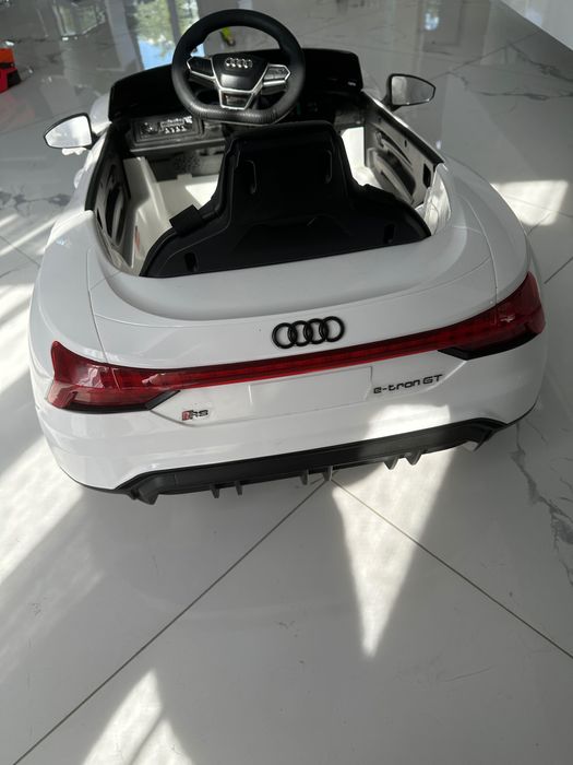 Детская электрическая машина