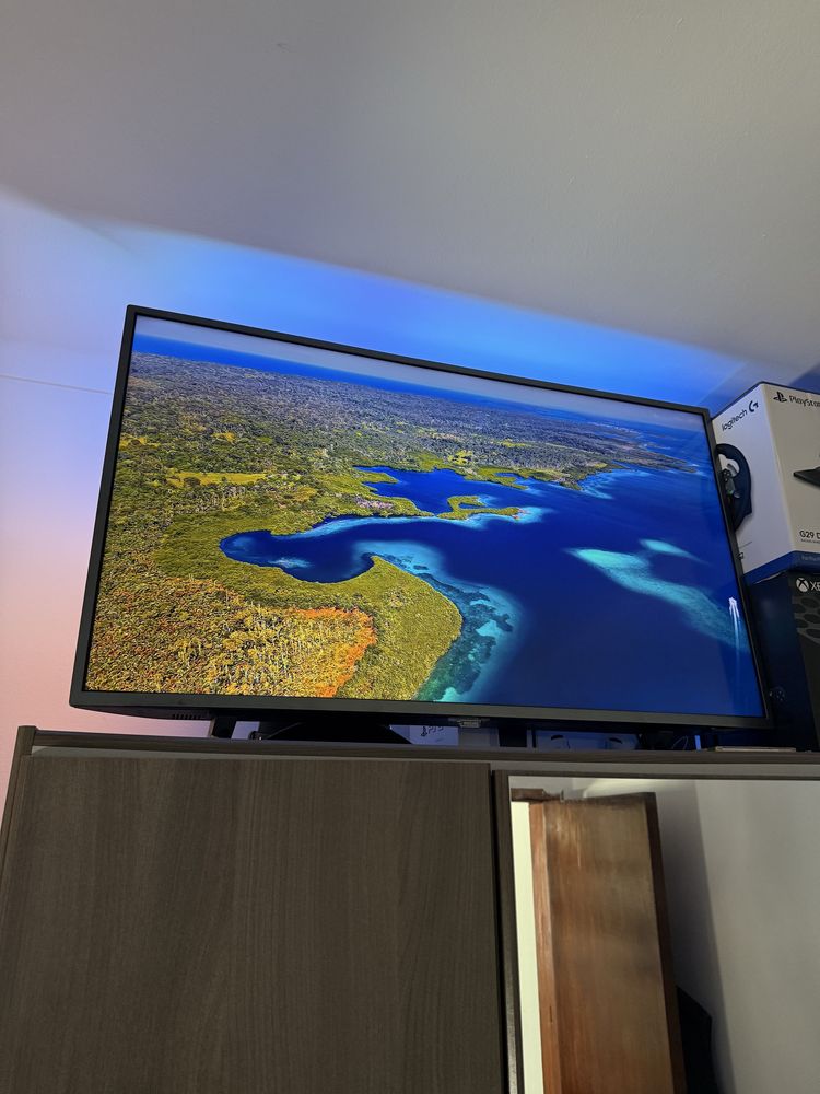 Smart TV 43 Polegadas Philips 4K Ambilight