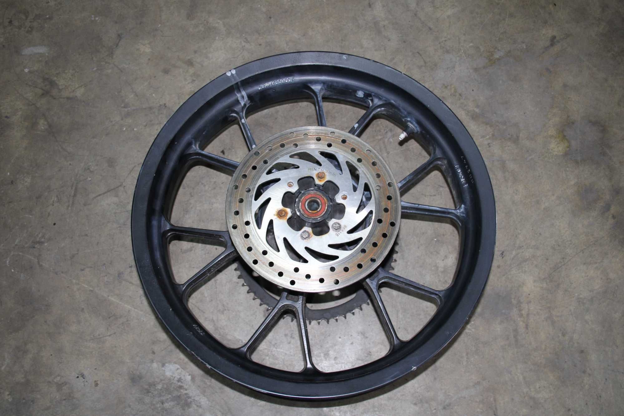 Felga Tył Tylna Tarcza Hamulcowa Zębatka Aprilia RS4 50 , 13-21 / 125