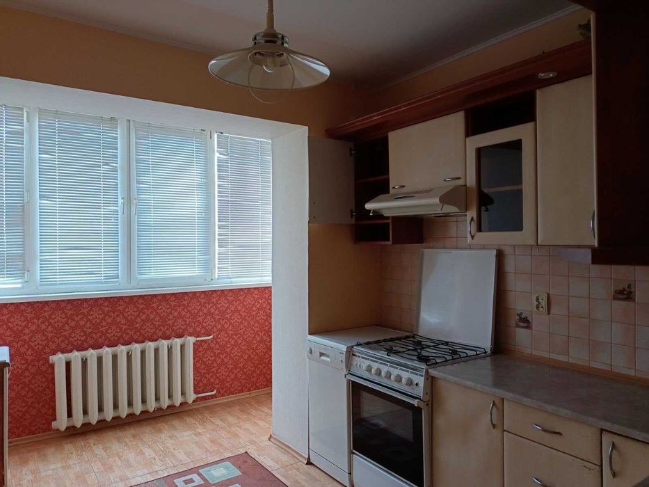 Продаж 2к квартири район Раково