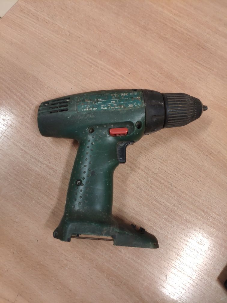 Wkrętarka Bosch 14,4 v na części