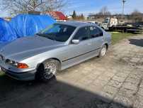 Bmw e39 520i cala na czesci uszkodzony silnik m52b20