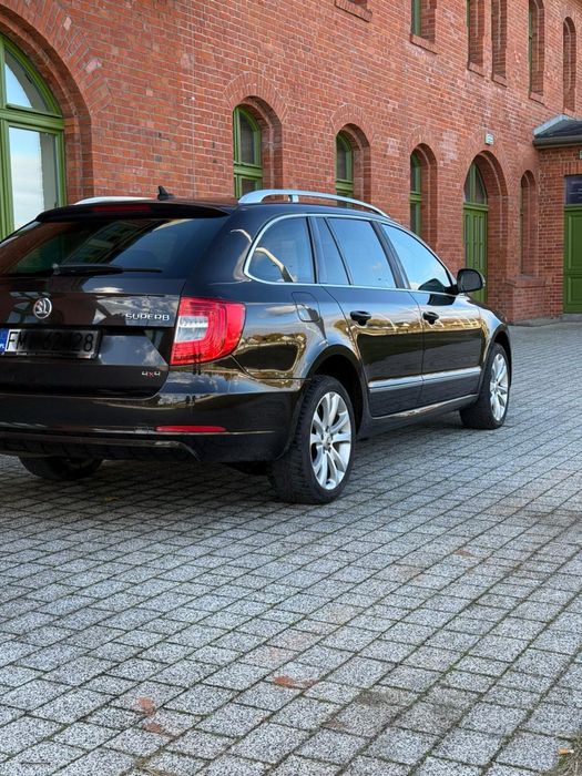 Skoda Superb 2.0D 4X4 170Koni