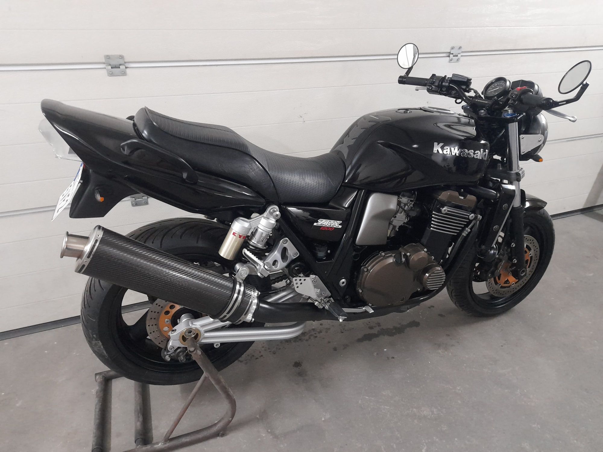 Kawasaki ZRX 1200 zadbany