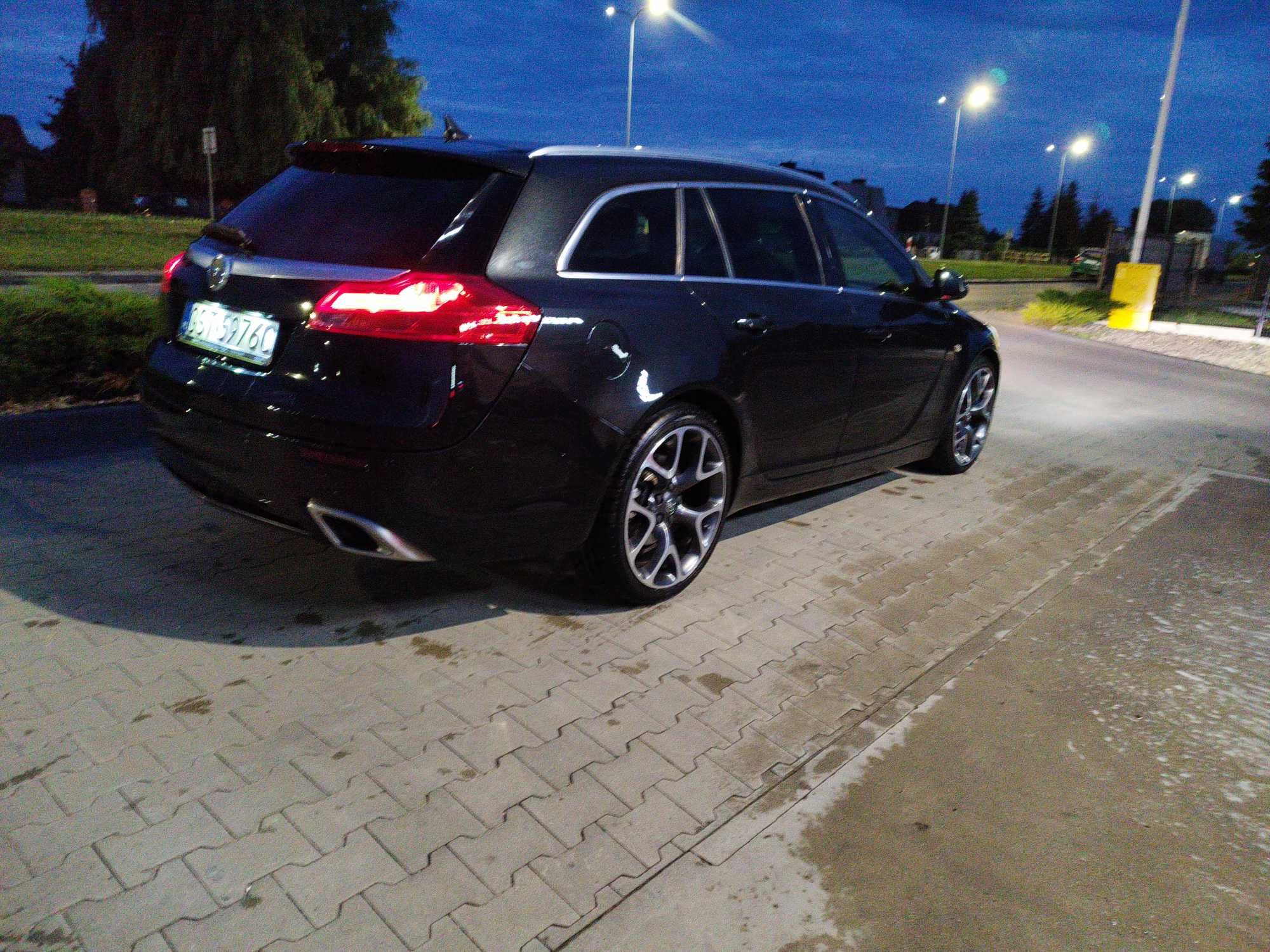 Opel Insignia OPC Unlimited 2.8 V6 Turbo Sports Tourer 4x4 automat