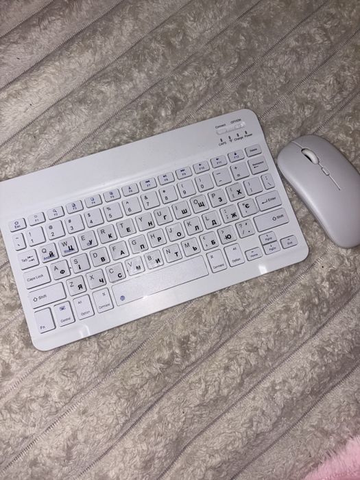 Клавіатура нова до будь-якого пристрою