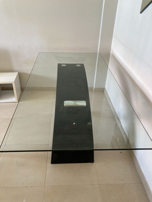 Mesa de Vidro com suporte Inox e Madeira