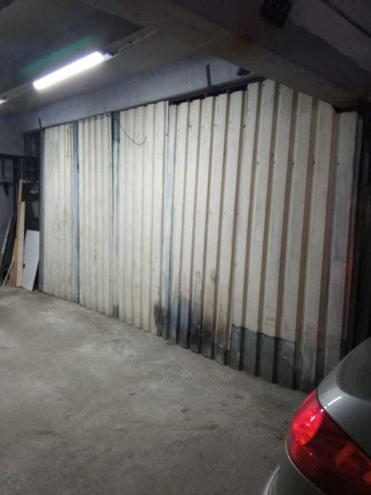 Продам Гаражний бокс, Печерський район, вул. Міхновського 16