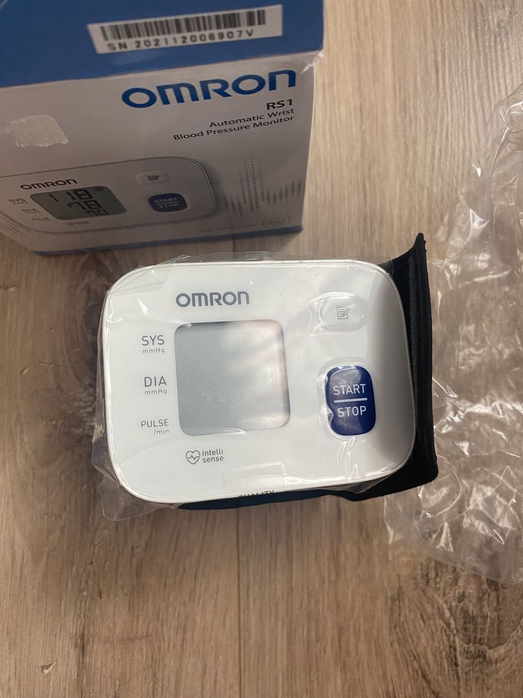 Ciśnieniomierz automatyczny nadgarstkowy Omron RS1