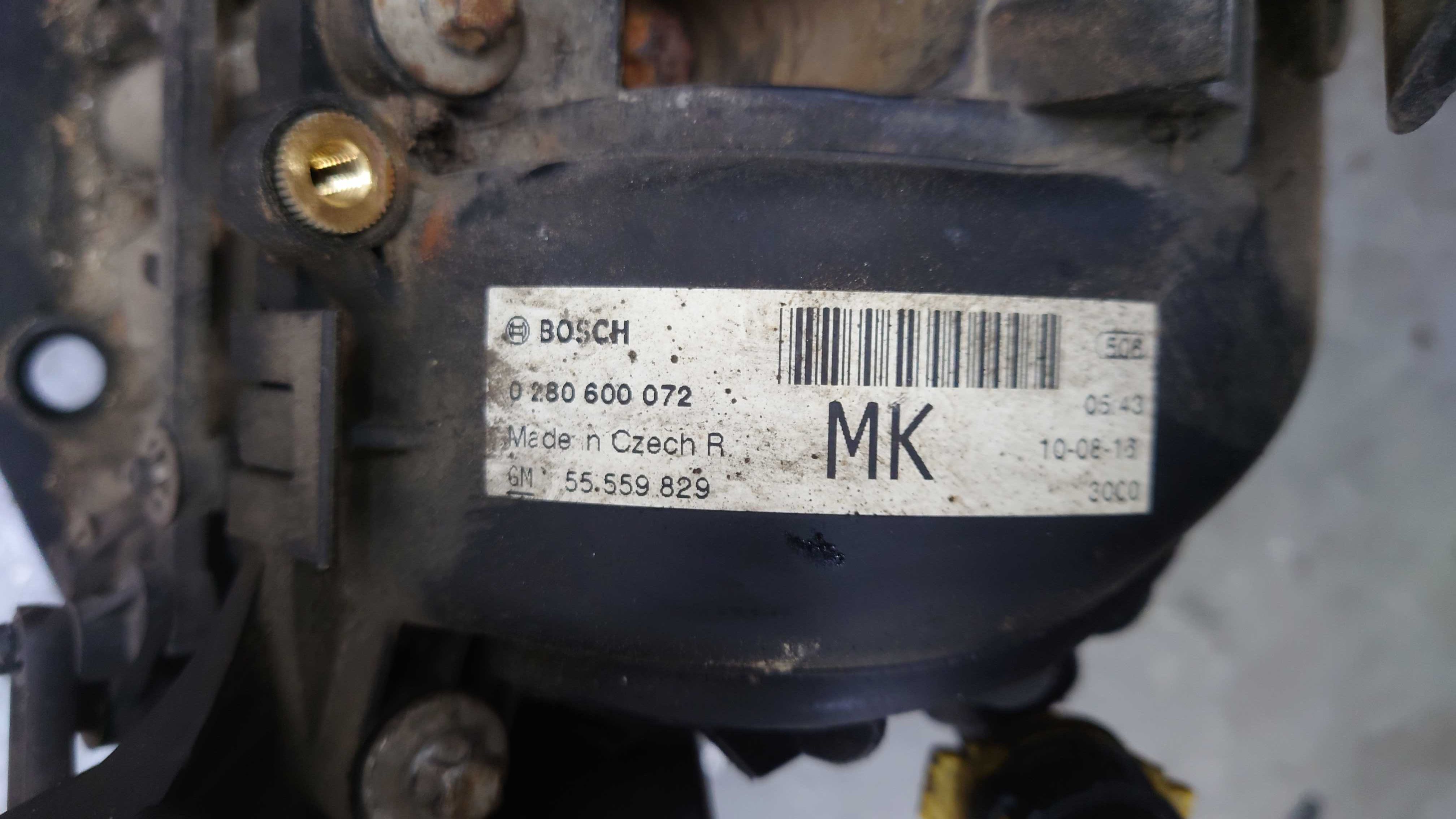 Opel Astra H 3 III Corsa D  1.2 B 1.4 B Kolektor Ssący Dolotowy Zawór