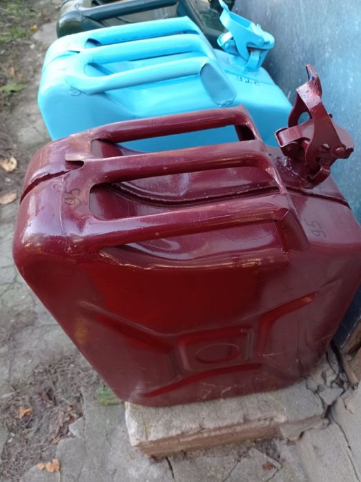 Канистры, каністри для палива 20 л