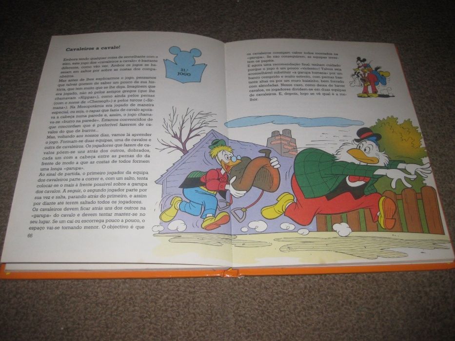 Livro "Jogos de Ar Livre" da Walt Disney
