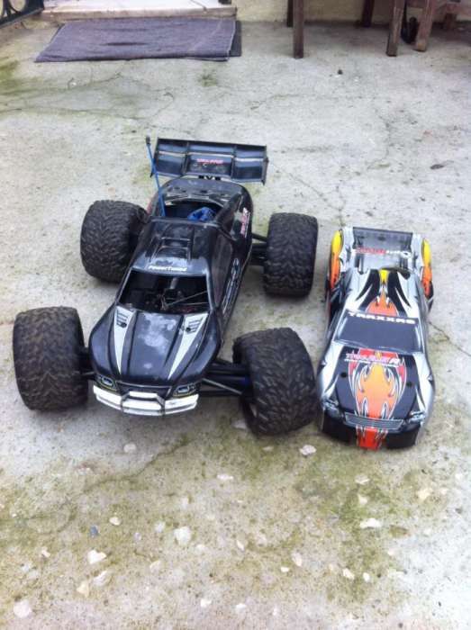 Carro Telecomandado a combustivel Traxxas Revo