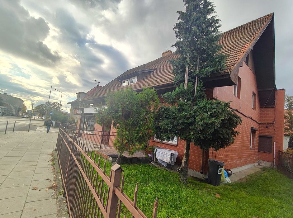 Dom z ogromnym potencjałem pod inwestycję!