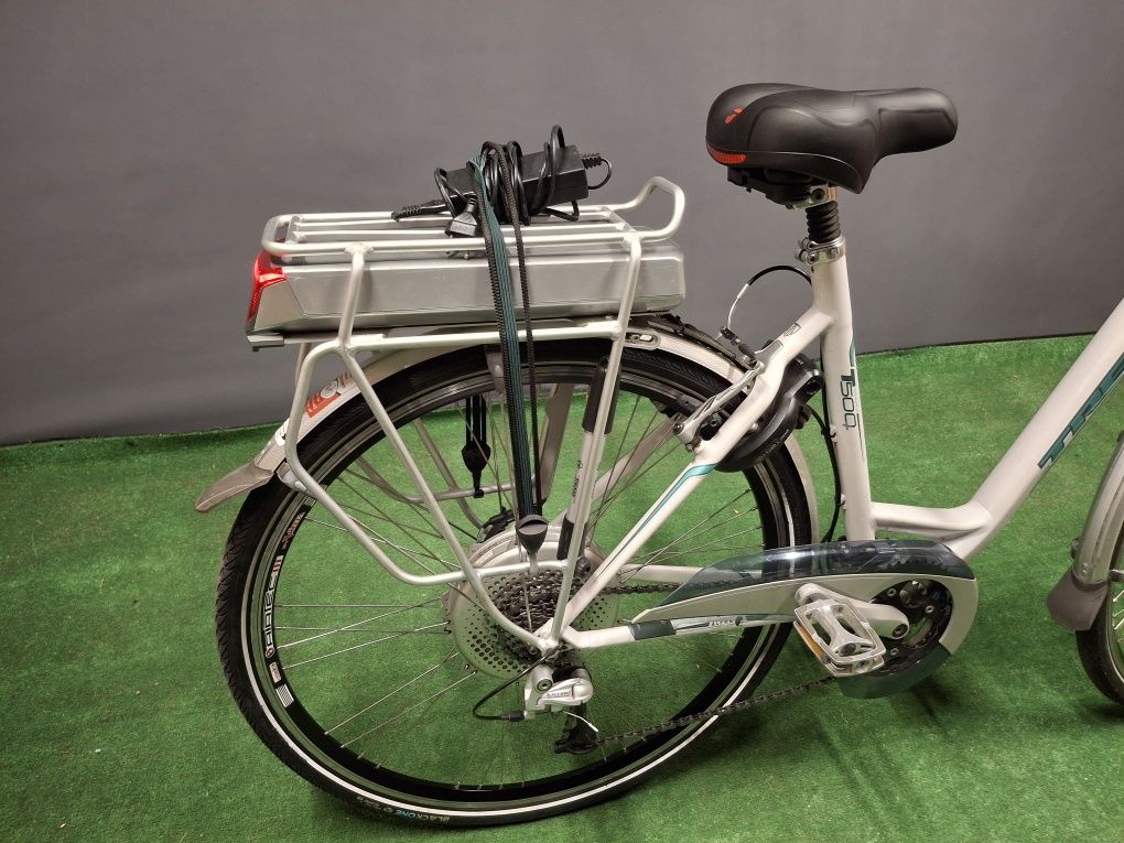 Rower elektryczny TREK T500..rama 51..bateria 48v..6.3 Ah..311Wh..