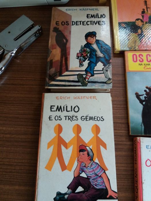 "Os Sete", "Emílio e os Gémeos", "O pequeno homem"