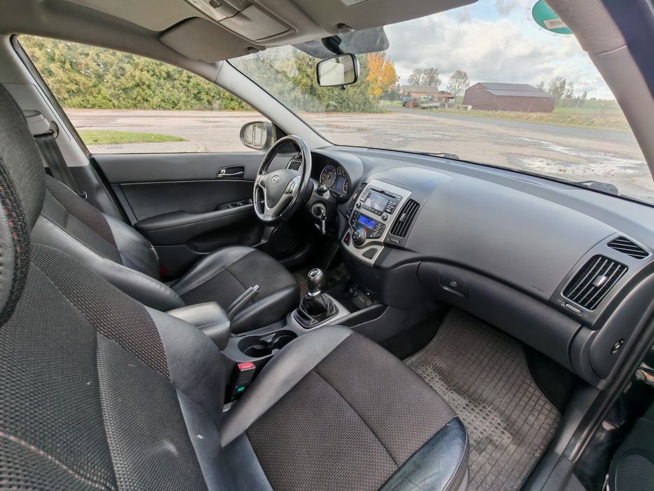 Hyundai i30 1.4 109KM z Niemiec / Klimatyzacja / Tempomat