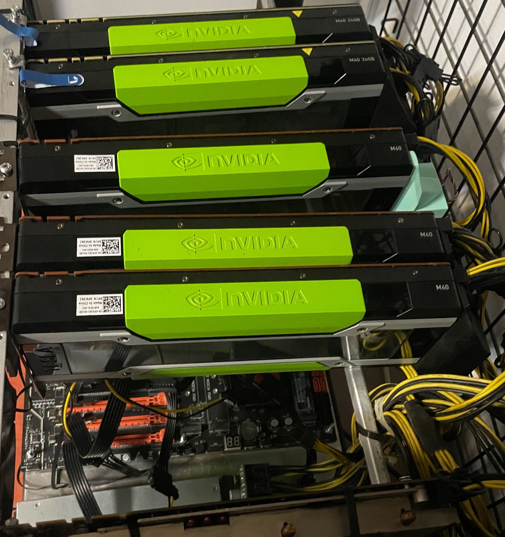 Serwer AI Learning 6xGPU NVIDIA Tesla 2 x E5v2699 72 wątki 512GB f.VAT