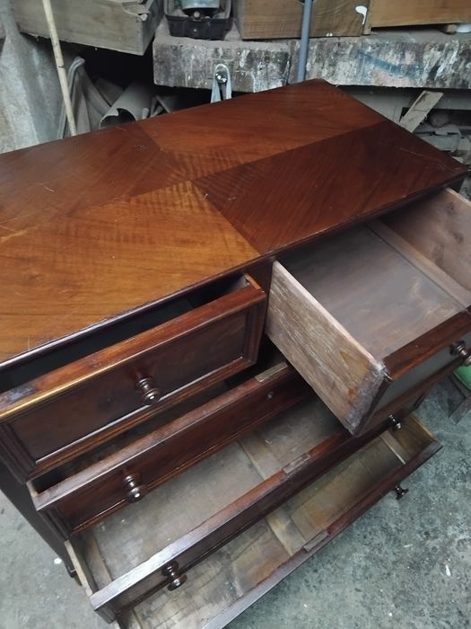 Comoda romântica  restaurada sec XIX