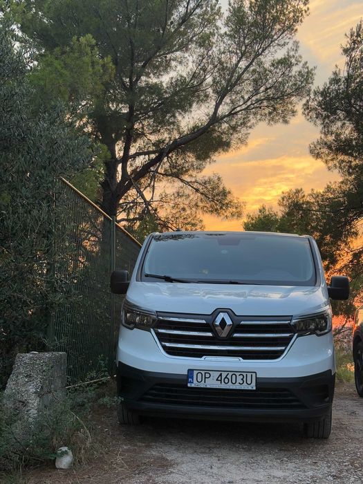 Wynajmę busa 9-cio osobowego Trafic long L2H1