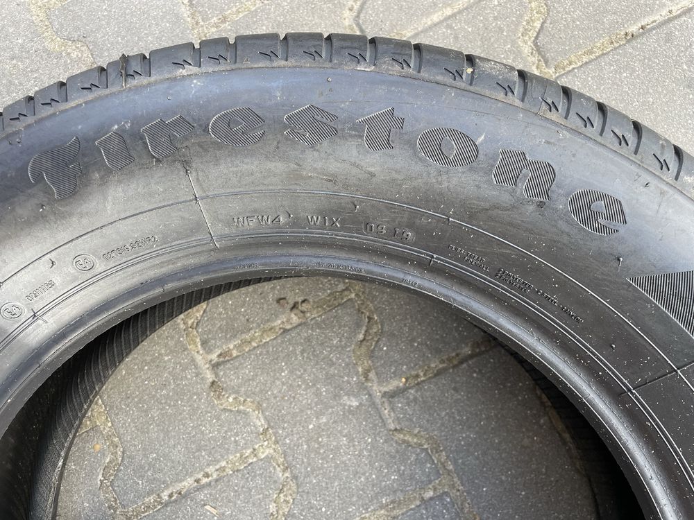 Opony Firestone Roadhawk 255 60 R18
