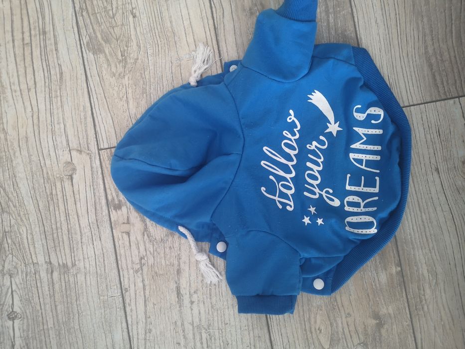 Ubranko dla małego pieska bądź szczeniaka