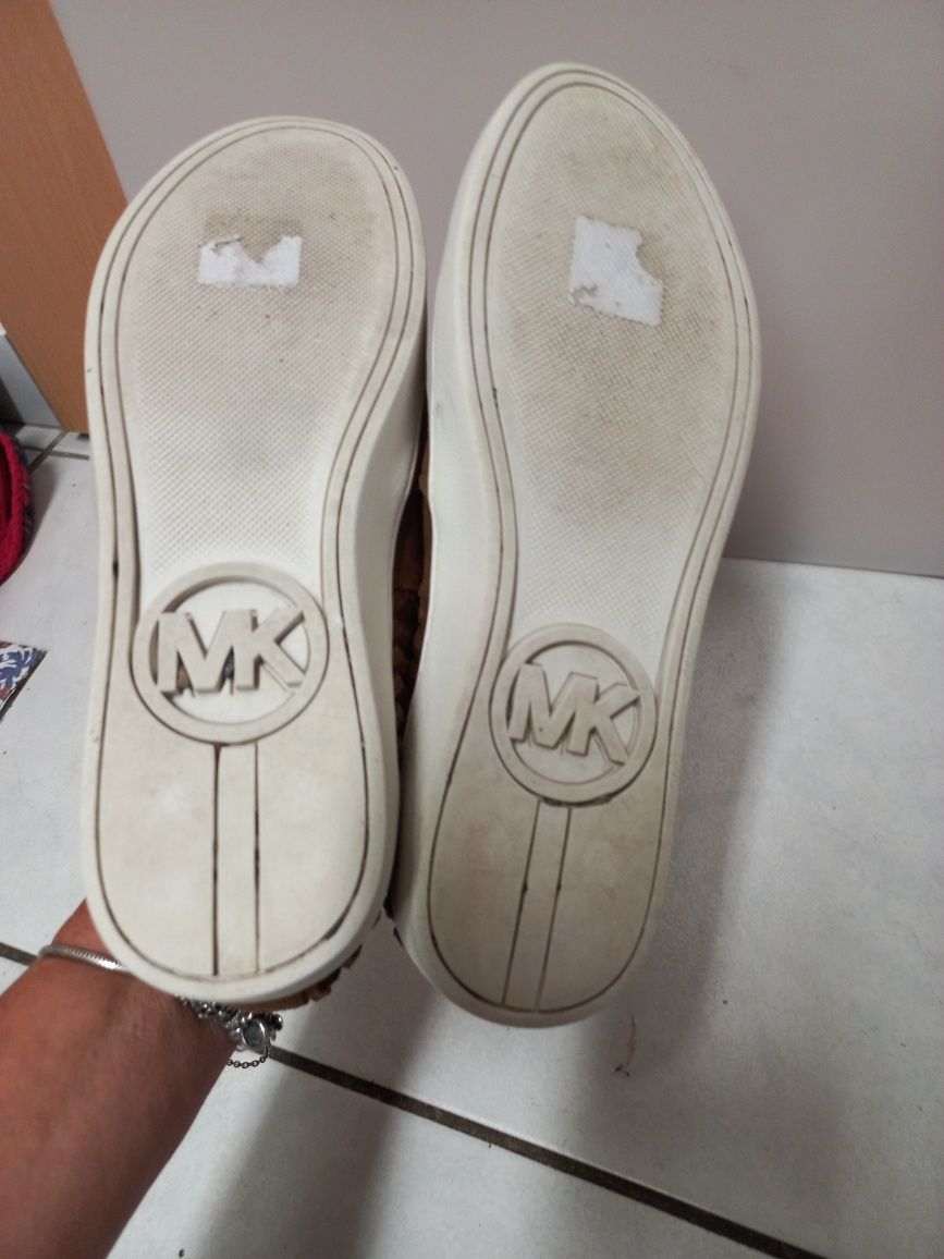 Коричневі замшеві мокасини Michael Kors Stevie, 24,5 см устілка