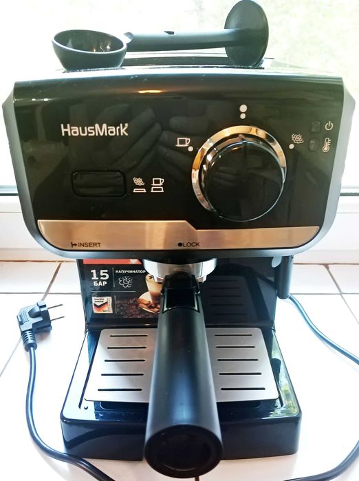 Кофемашина рожковая HAUSMARK CM12500