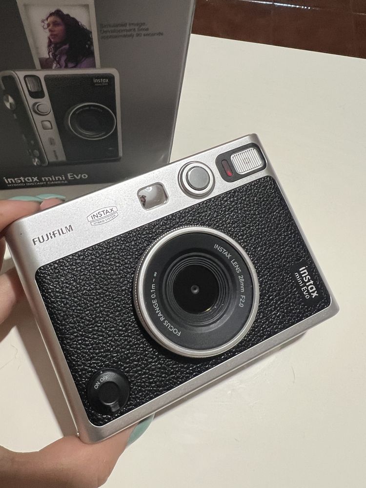 Instax mini Evo