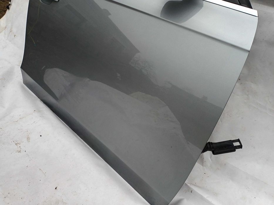 Drzwi AUDI A4 B8 LY7G prawy przód prawe przednie kompletne