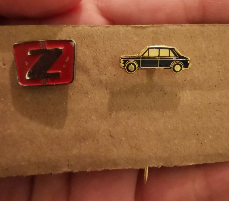 Kolekcjonerskie szpilki ZASTAVA 1100P FSO