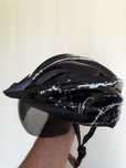 Kask rowerowy z szybką nowy