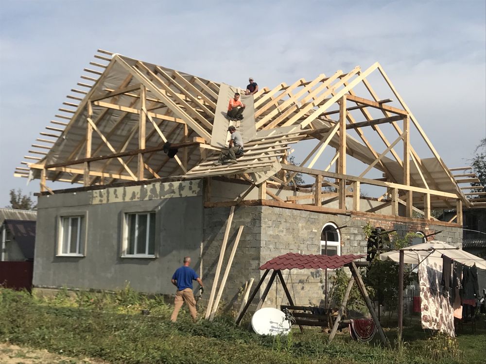 Металочерепиця,профнастил,ринви,підшива,пиломатеріали.