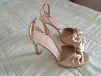 Sandalias cremes  da H&M, tamanho 37