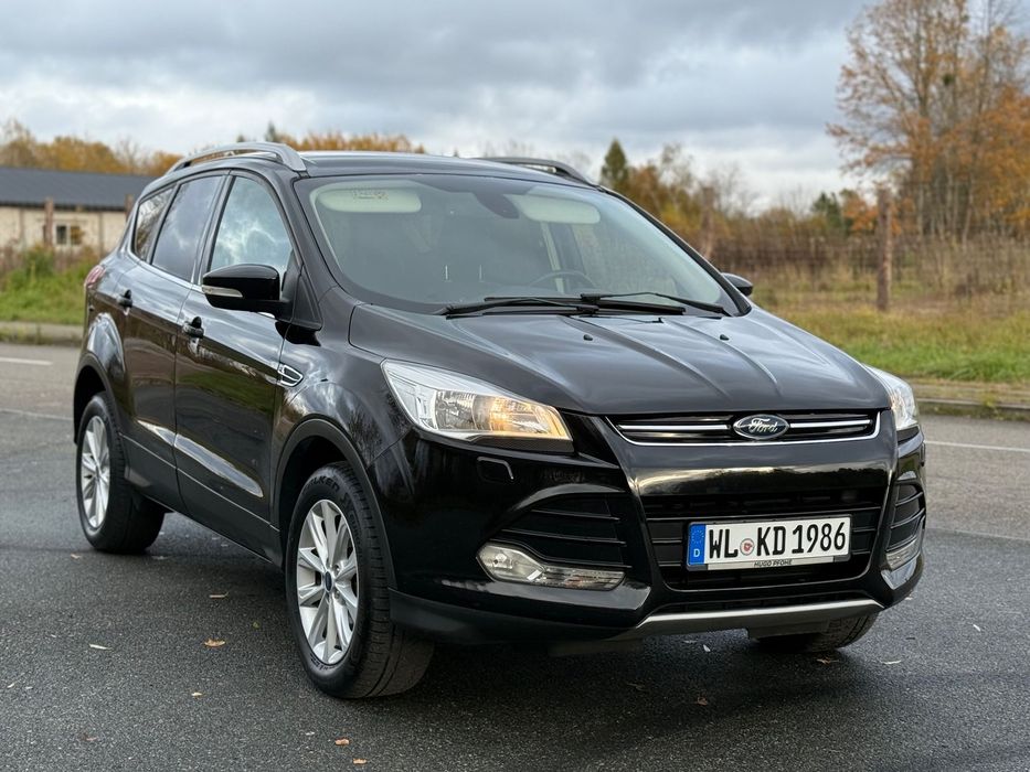 Ford Kuga 4x4, diesel,150ps,manual 6 bieg, nawi, kamera, hak , alu z Niemiec