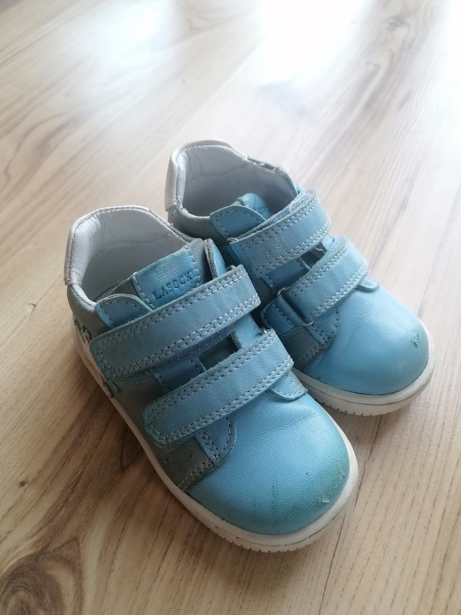 Buty skórzane Lasocki 22